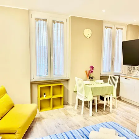 Leonida's House, In The Heart Of דירה *