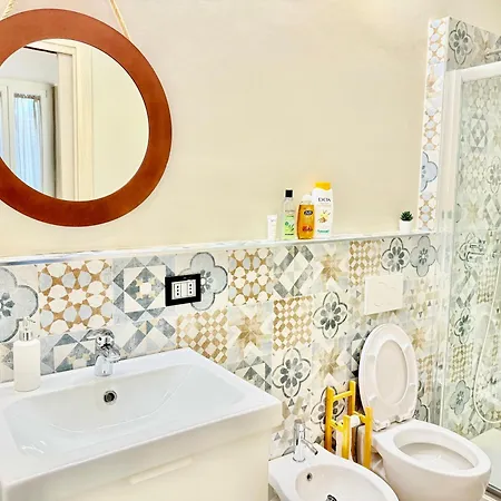 דירה Leonida's House, In The Heart Of טורינו