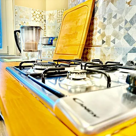 Leonida's House, In The Heart Of